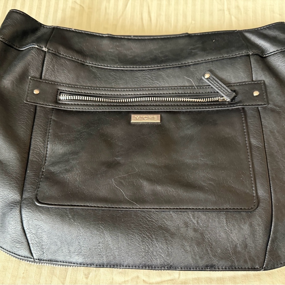 Miche DEMI Black Tote with Zipper Pocket - PREOWNED fair condition
